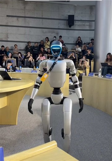 Danish Daniyal in china on TikTok