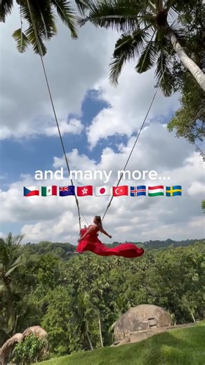 💙 The Hays Travel Mastercard® is free to use in millions of locations worldwide where Mastercard Prepaid is accepted, including restaurants, bars, and shops. 💳 This easy-to-use pre-paid card allows you to pay with a tap of your card or smartphone or chip and PIN and gives you access to worldwide cash withdrawals, and 24/7 phone support. ✈️ Take your currency card with you on every holiday, simply top up and go! | Hays Travel Alloa