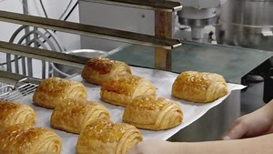 The Food That Made Me - Chef Pang & The Guest People