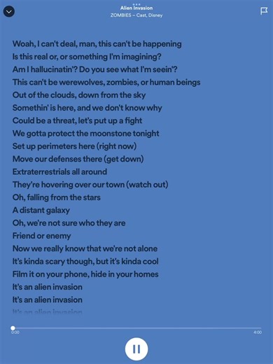 Invasión Extraterrestre en Zombies 3