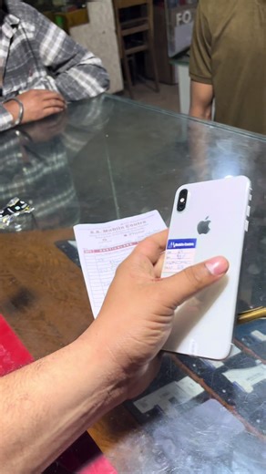 iPhone XS Max Face Fail Video Goes Viral