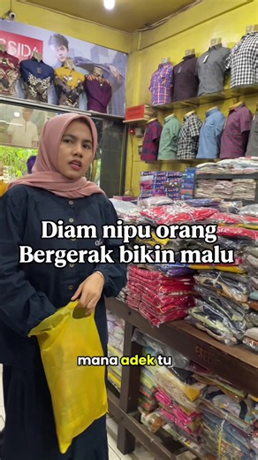 Aduh jadi maksudnya gmna ya ini? Masa sih bajunya itu uda dipake?🙄😬 #justkonten #kontenhiburan #kontenjualan #eceran #grosir #tanjungbalai #justforfun