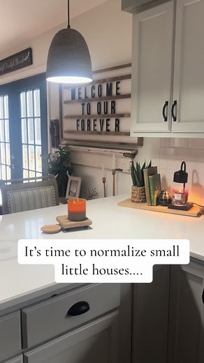 Just a cute small home and a woman who loves to decorate 🫶 #fyp #fypシ #foryoupage #foryoupageofficiall #fypシ゚viral #foryoupage❤️❤️ #ourhome