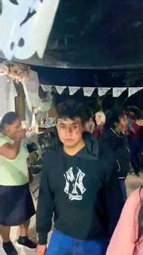 This Is How They Dance in El Sabino Yucutindoo