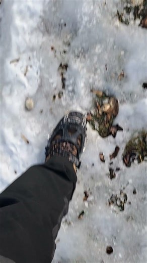 Crunchy and Relaxing Ice cracking Sound, Winter Snow ASMR