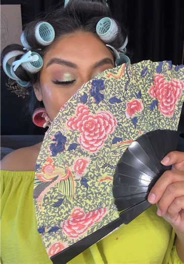 Trying out a new makeup palette 🖌️