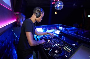 Dance-Charts TOP 100 (DC official) - KHB Music-Promotion