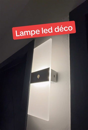 Lampe led déco rechargeable avec détecteur de mouvements #lampe #led #lampeled #lampedecorative #deco #ambianceled #eclairage #eclairageled #OffrePourToi #soldedhiver #bonplan