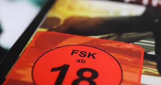 Altersfreigabe bei Filmen und Spielen: Was steckt hinter FSK, USK und dem Index?
