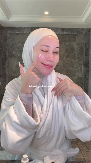 Essential Skincare Routine for a Relaxing Morning