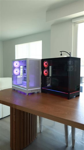 Curved glass vs satin steel. Which case wins YOUR setup? 👇 The Montech HS02 Pro brings bold energy with its curved tempered glass front, built for serious gaming aesthetics. It’s all tool-free too, with removable front panels that make building a breeze. On the other side, the HS01 Pro keeps things clean and sharp with its satin steel front. Perfect for minimalist setups chasing that crisp, modern vibe. And just like the HS02 version, it features a fast-access, no-screw front panel system that 