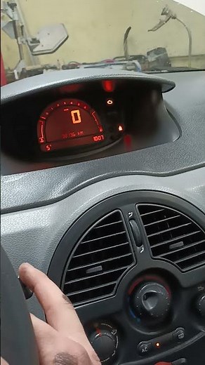 remise à zéro vidange faire révision Renault modus