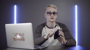 iDiskk App-le Certified, 2TB External Hard Drive,for iPhone iPad Android Phones,MacBook,Computer to Backup Docs| Photos | Videos,iPhone 17 & 16 Photo Stick Photo Storage Phone Drive