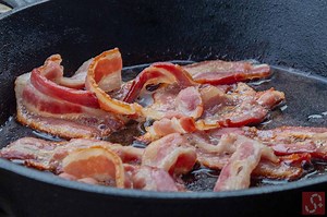White Stuff Coming Out of Bacon? [Explained!] - Simple Lifesaver