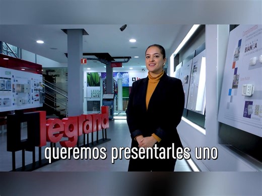 El sistema de bandeja portacable tipo malla Cablofil X-TREME es la solución definitiva para el manejo de cables en entornos altamente corrosivos. Diseñado con un acabado de zinc-aluminio (ZnAl), este sistema ofrece la máxima resistencia a la corrosión en industrias químicas, alimentarias, marítimas y cualquier ambiente desafiante. Además, Cablofil X-TREME es fabricado localmente, lo que garantiza un control de calidad riguroso y promueve soluciones accesibles y sostenibles. Su diseño no solo ase