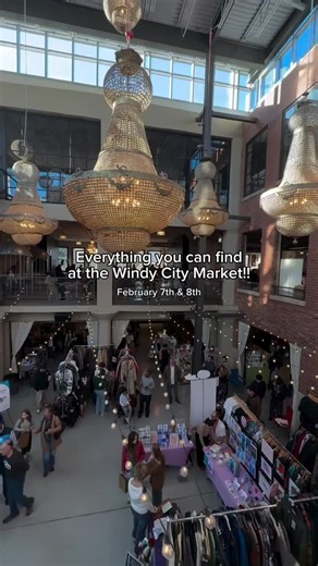 Let's go vintage shopping this weekend in Chicago!! February 7th & 8th from 12pm-5pm! You'll find talented artists, curated vintage goods, music, food, and more! Head to bio for tickets. All ages and pets are welcome! #windycitymarket #thingstodoinchicago #artisangoods #chicagomarket #vintagemarket