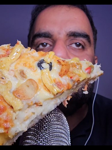 Yummy Pizza ASMR Mukbang