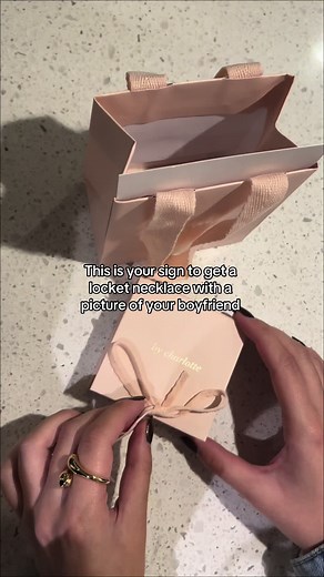 Locket chains >> #locket #locketchain #bycharolette #couples@by charlotte