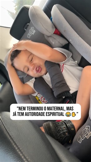 Taisa e Tainá on Instagram: "Filho de crente aprende cedo, já nasce profeta. #filhodecrente #pentecostal #explorar #instagram"