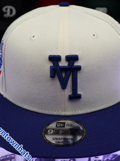 Los Angeles Dodgers SnapBack Hats Available Now #newera #snapback #9fifty #santeealley #dodgers