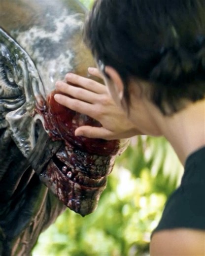 🤖 MASSY’S XENOMORPH ARMY! Humans & Aliens Escape Prison Planet | Alien: Earth#movie #film