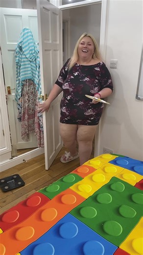 #adelesexyuk #amazon #adelestv @adelestv14