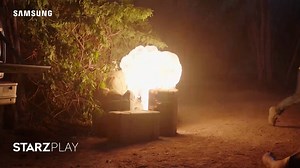 عش أجواء التلفزيون كما تحلو لك. استمتع بالترفيه المتواصل حتى 12 شهر على تلفزيون سامسونج الذكي الجديد . | Samsung