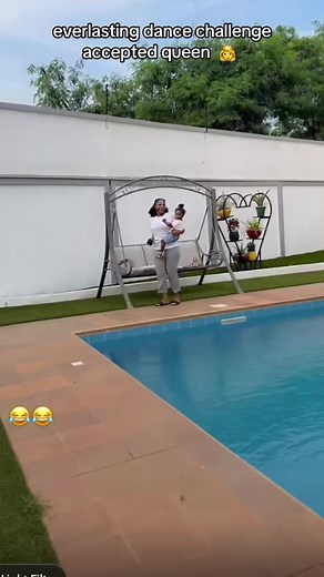 Everlasting Dance Challenge Accepted Queen – Funny Dance Clip