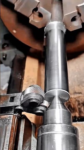 Metal Knurling Work Tool Process Using Manual Lathe Machine #worktool