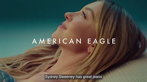 Video: Sydney Sweeney is bra-free in sizzling American Eagle campaign | Daily Mail Online