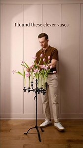 When we found this candelabra, we knew we wanted to do something dramatic! {insert Base Vase} 🌸