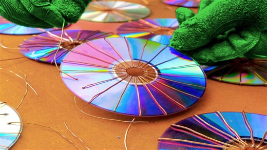Epoxy your way to Solar Energy: Making CD Disc Solar Panels