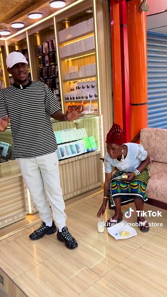 ✅✅: ITS BEAUTIFUL SUNDAY NA KUMESHAKUCHA JAMANI KAMA KAWAIDA WIFI YENU KASHAFIKA KUPATA CHAI NA KUTIA BARAKA DUKANI KWETU ✅✅: KWA MAHITAJI YA SIMU ORIGINA NA VIFAA VYAKE WASILIAN NA CC KITWIZY STORE TUKUPE BIDHAA ZENYE UBORA WA KIMATAIFA ✅✅: #AfricanSports #tiktokviral #tiktokkenya🇰🇪🇰🇪🇰🇪 #tiktokdodoma🇹🇿 #tiktoktanzania🇹🇿🇹🇿 #goviral #fypp #tiktokshop #tiktokzanzibar #phonecase #tiktokzanzibar #dodoma #tanzaniatiktok