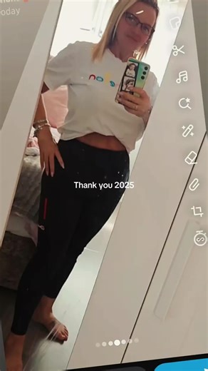 #CapCut #seeyoulater2025 #newmindset thanks for the lessons 2025 now piss off👌 2026 lets see what's in store for me 😍