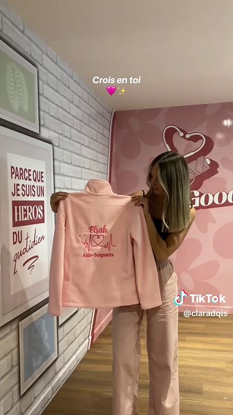 Il ne faudras pas abandonner ✨ (Je suis désolé je n’ai pas beaucoup de temps pour poster du contenu, la période des fêtes est très intense ! 🎄🤶🏼) #infirmiere #ifsi #smallbusiness