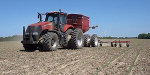 The Sharp Edge: Fertilizer cart key to cost-effective corn production