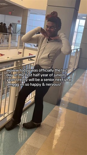 bittersweet moment | teachers saying goodbye to seniors