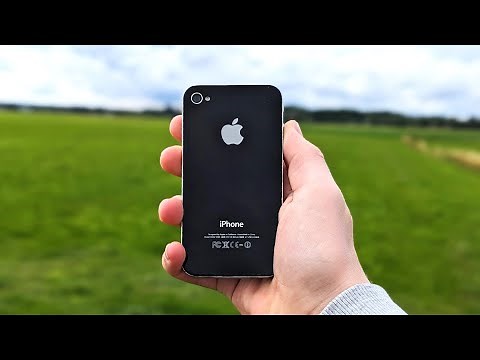 Apple iPhone 4 In 2025 Review