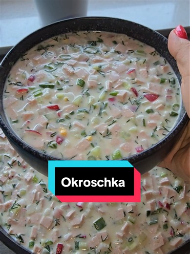 Okroschka Rezept: klassische kalte Suppe mit Kefir (einfach)