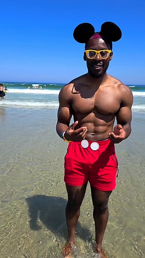 Imagine just seeing me at the beach. What would you do lol? #mickeybuffmouse #cosplay #mickeymouse | Nana Agyemang
