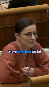 Zuzana MESTEROVÁ (PS) zo slovenského parlamentu „Vláda rozkladá základné piliere boja proti korupcii: ruší nezávislé orgány, oslabuje tresty a berie ochranu tým, ktorí majú odvahu korupciu odhaliť. Tým neotvára len dvere beztrestnosti, ale buduje systém, ktorý slúži mocným namiesto verejnosti. Toto nie je technická úprava – je to politický útok na právny štát a dôveru ľudí v spravodlivosť.“ | NIE V NAŠOM MESTE