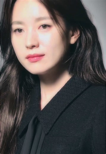 Han Hyo Joo: Beauty and Charm