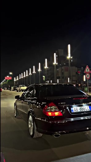Mercedes Benz W211: Made in Germany History and Original Video