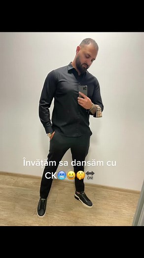 #invatam #dansam #fyp #fy #foryou #foryoupage #dance #black #man #caterinca #ck #dancing #viral #gipsy #romania #nohate #blessed #thankyou #likе