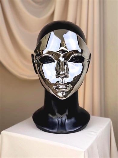 Silver Chrome Full Face Mask: Reflective Cyberpunk Rave Wearable Art - Etsy