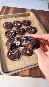 ✨ NEW! ✨ Chocolate Cookies & Cream Cookies