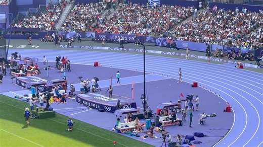 ▶️OLYMPICS NEWS FLASH ❌ Rose Amoanimaa Yeboah’s 🇬🇭 Olympic High Jump dreams over. Fails to clear 1.92m in 3 attempts.😭😭😭 🎥:: Fentuo Tahiru | Juliet Bawuah