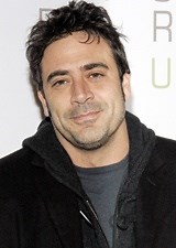 Jeffrey Dean Morgan