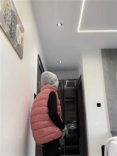 Smooth Transitions in CapCut Video Editing