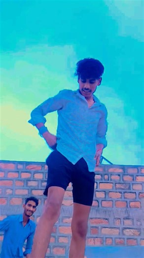 mere girlfriend banoge..😂#viralshorts #funny #youtubeshorts #viralshort #comedy